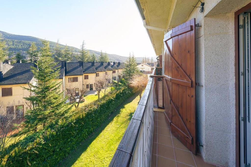 Apartmán El Ventanal De Collarada Villanúa Exteriér fotografie